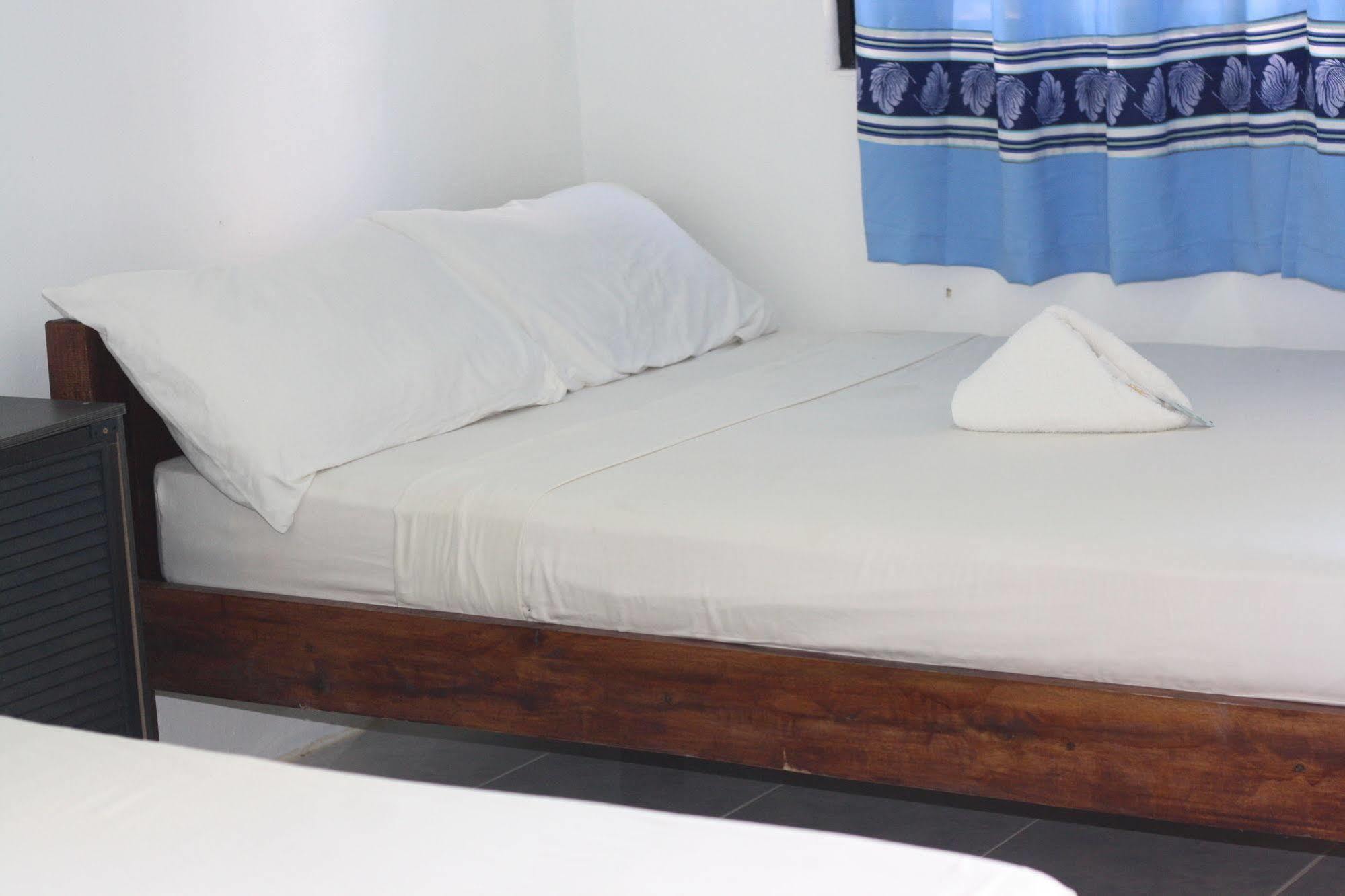 פנגלאו Oyo 435 La Veranda Beach Resort מראה חיצוני תמונה